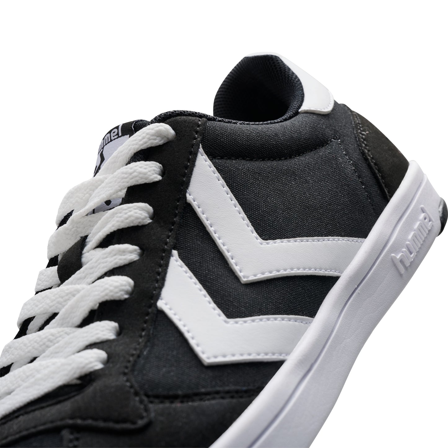 2001-BLACK