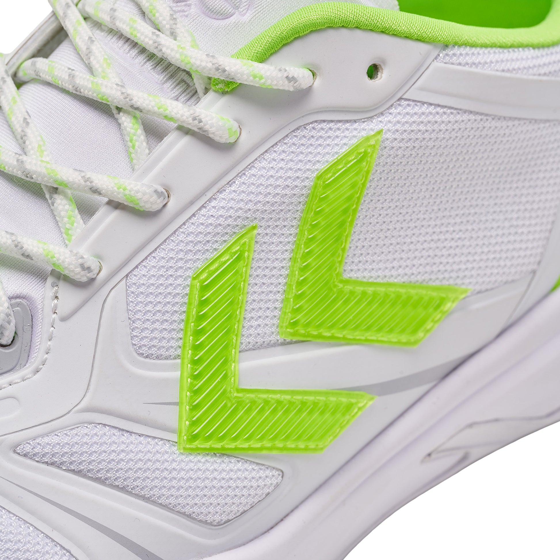 9001-WHITE