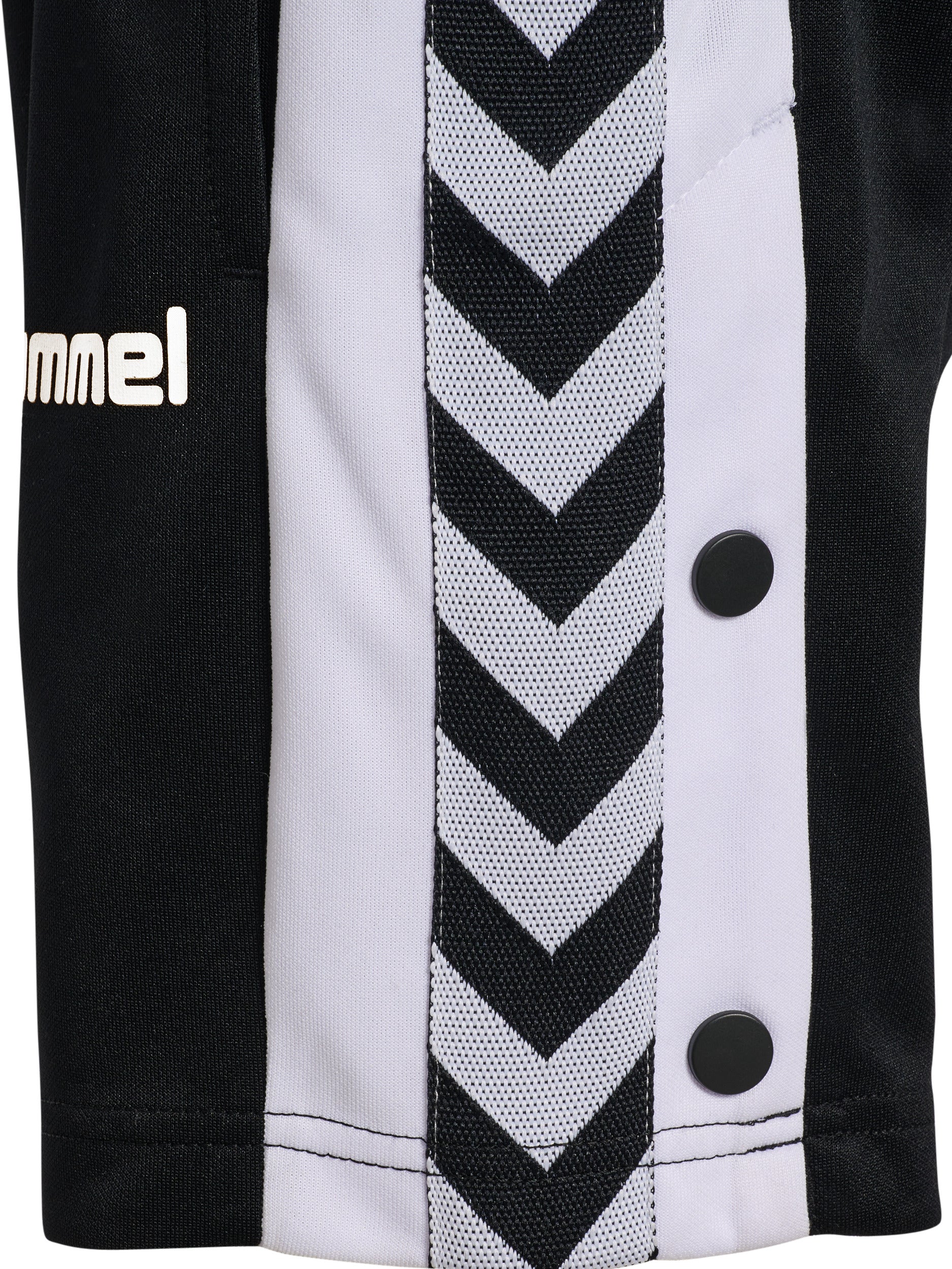 2001-BLACK
