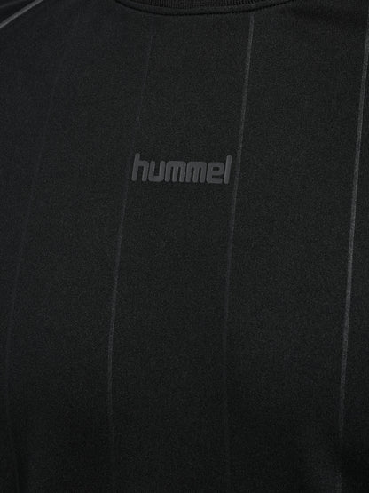hmlPITCH T-SHIRT L/S – BLACK