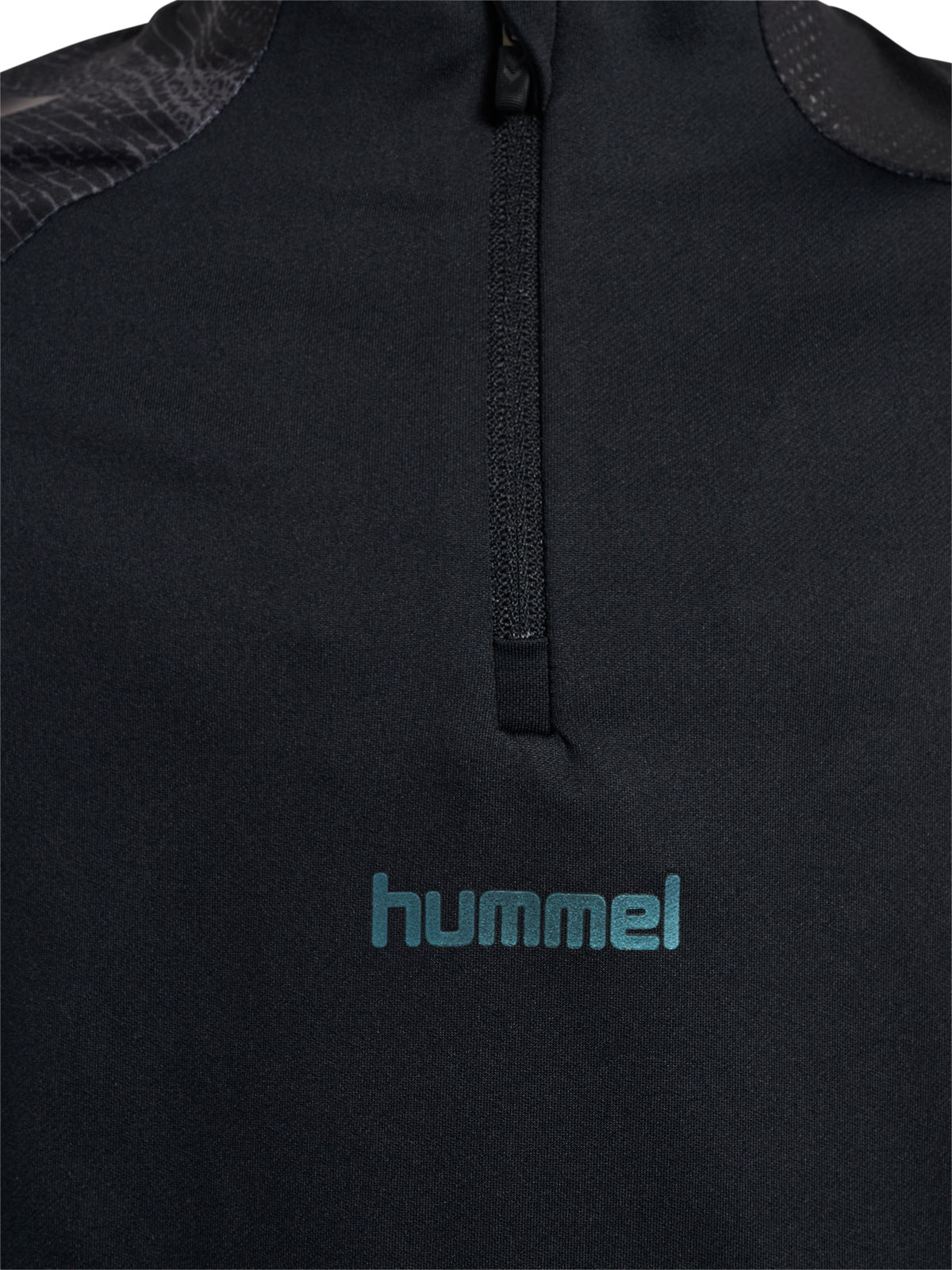 2001-BLACK