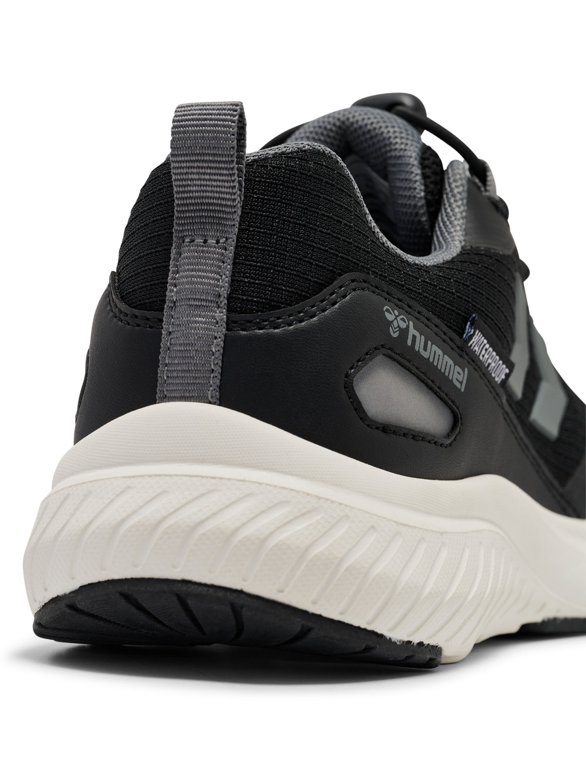 2001-BLACK